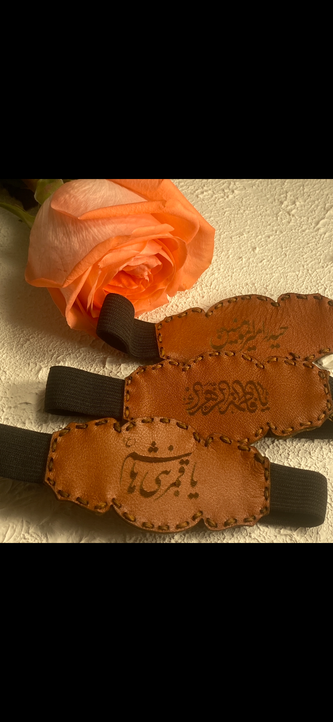 بازوبند چرم طبیعی